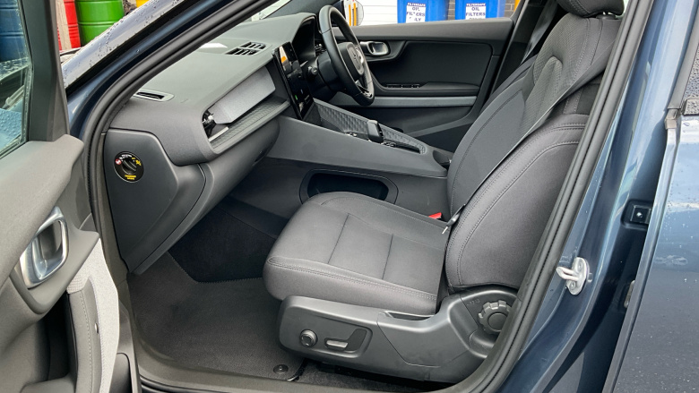 Polestar 2 170kW 69kWh Standard Range Single motor 5dr Auto Electric Hatchback